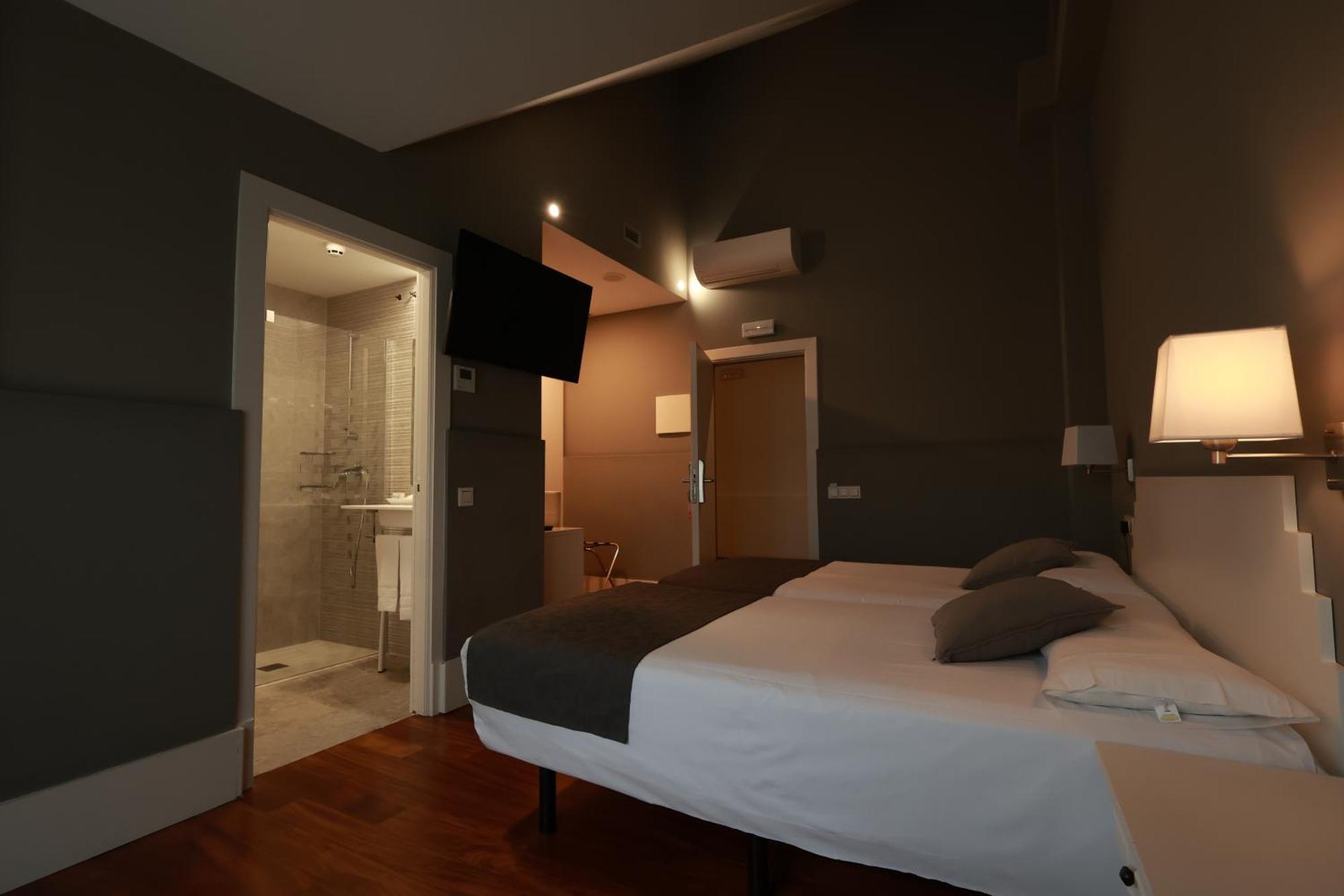 Hotel The Park Деріо Екстер'єр фото