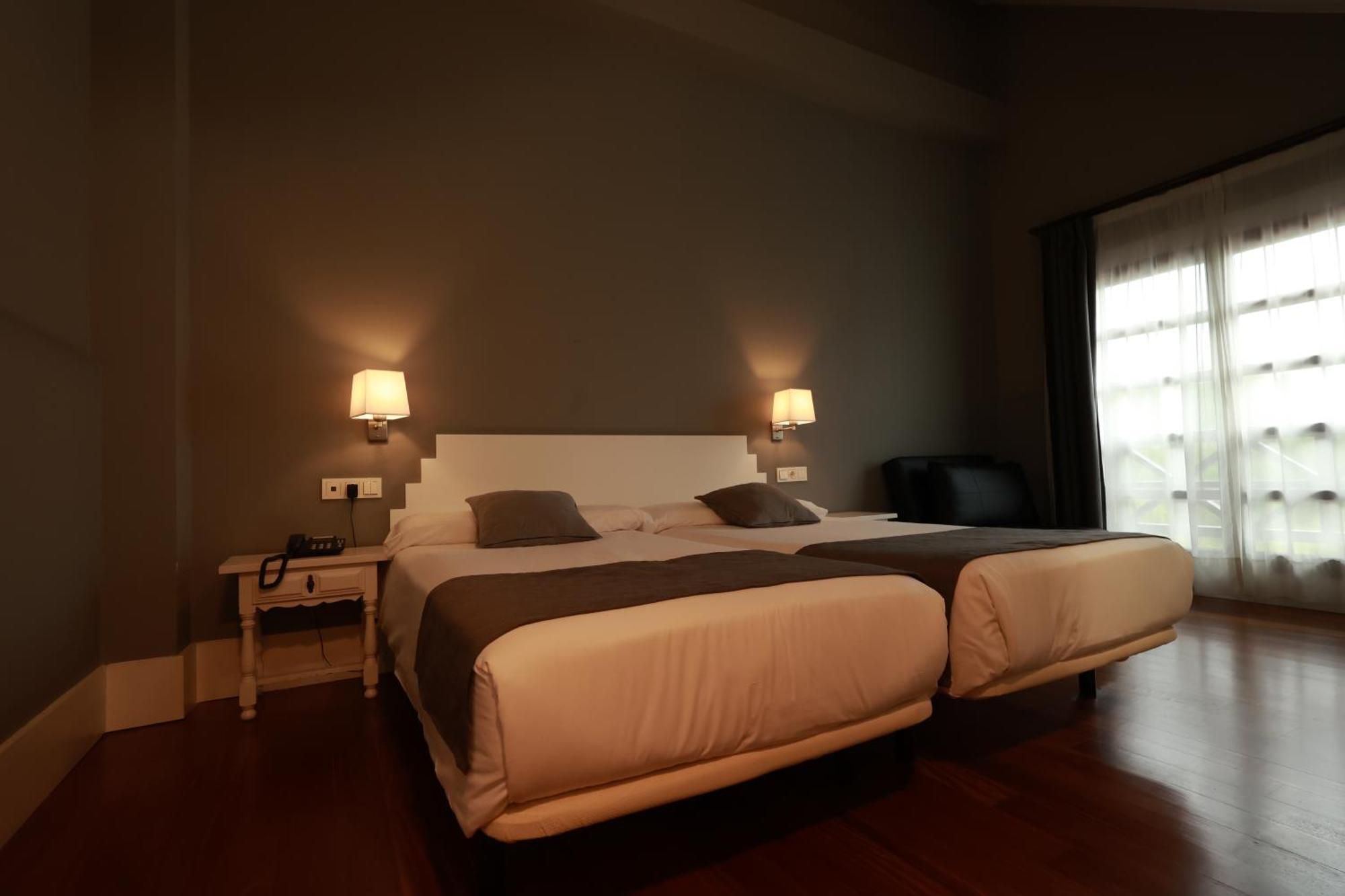 Hotel The Park Деріо Екстер'єр фото